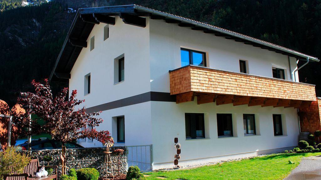 Haus Alpenglueck Kaunertal Exterior foto